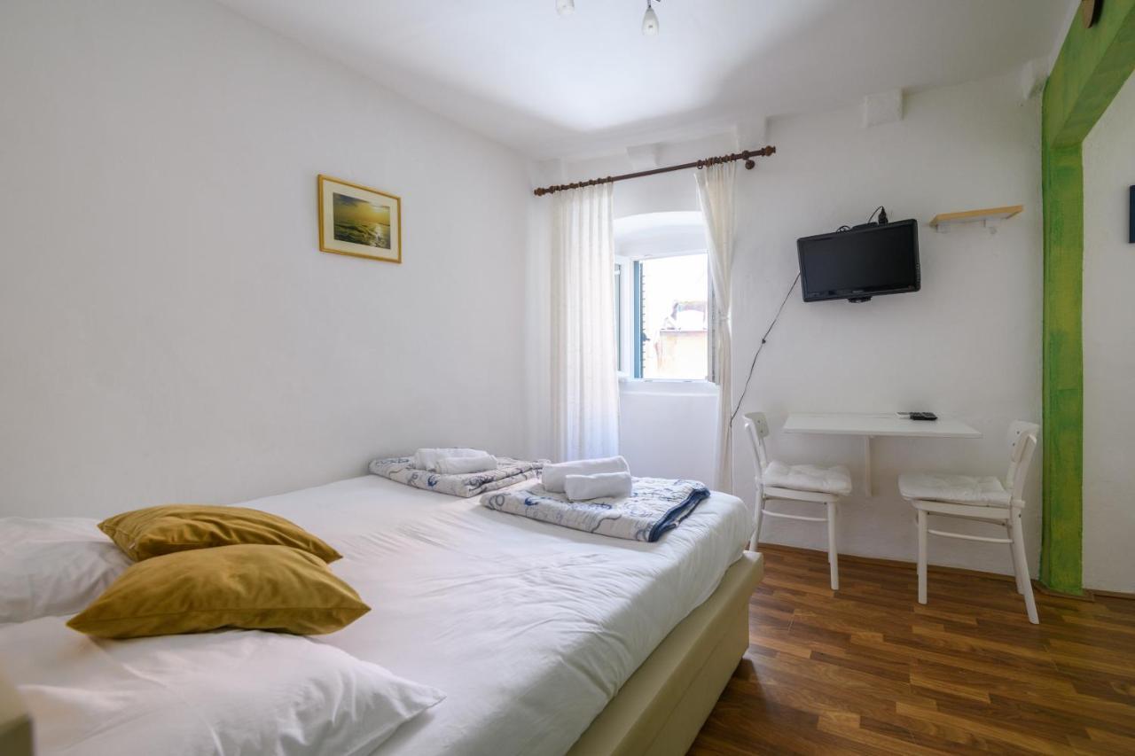 Esperanza Dubrovnik